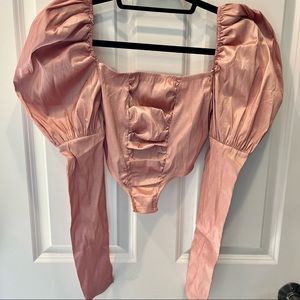 Women’s SZ 4 PRETTY LITTLE THING Pink Metallic Puff Long Sleeve Crop Top BNWT